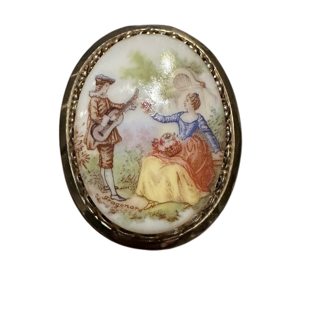 Vintage Cameo Brooch with Pastoral Scene.  PK/PK